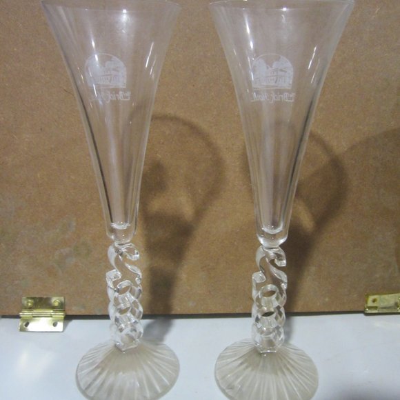 VTG PAIR OF MILLENIUM CHAMPAGNE TOASTING GLASSES, THE BRICK HOTEL - Picture 2 of 5